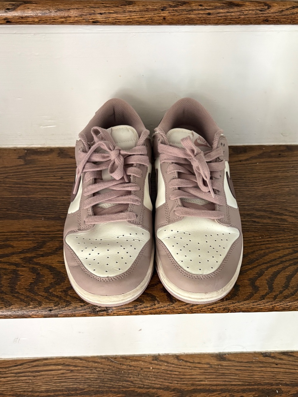 Nike Dunk Low Mauve and White Colorblock - Picture 2 of 4